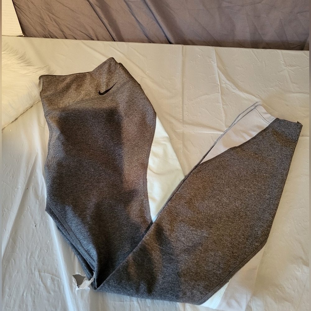 Nike Dri-FIT Gray and Baby Blue Leggings, Size Large (28)